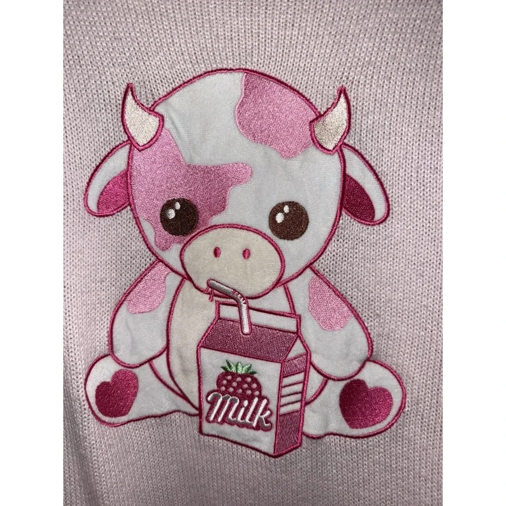 Hot Topic this cute